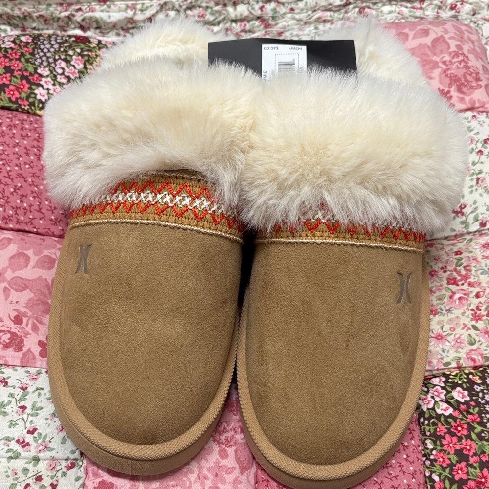 Hurley Cream Fur-Lined Slippers